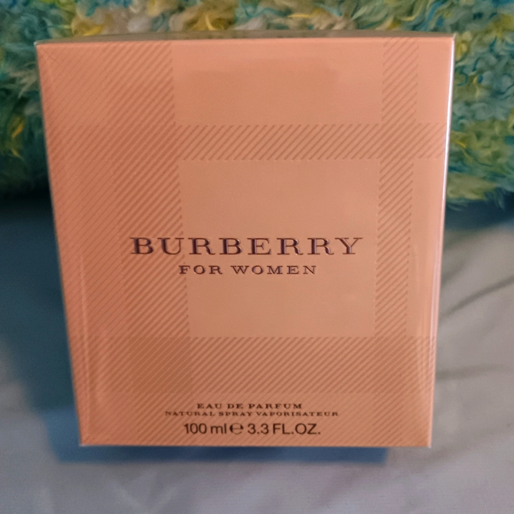 Woman's perfume